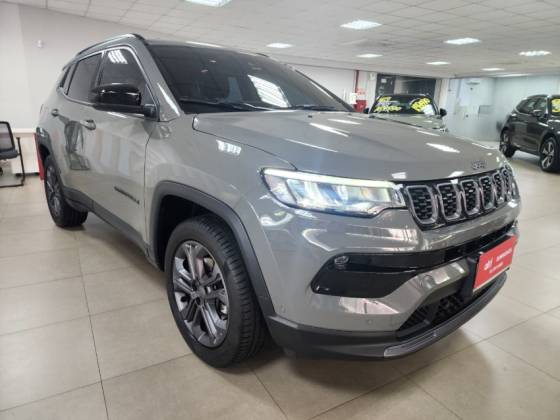 JEEP COMPASS 1.3 T270 TURBO FLEX LONGITUDE AT6
